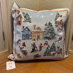 NWT Holiday Village Tapestry Throw Pillow with Winter Scene